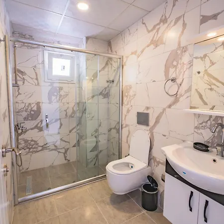 Lejlighedshotel Goekkusagi Kaş
