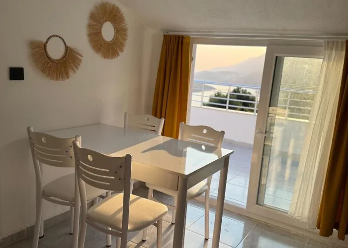 Aparthotel Goekkusagi 3*